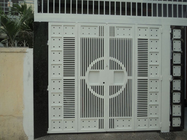 Cửa cổng - Cơ Khí Xây Dựng Trí - Công Ty TNHH Sản Xuất Cơ Khí Xây Dựng Trí
